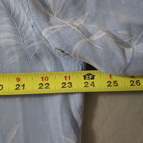 Tommy Bahama Camp Shirt Mens L Blue Silk Floral Hawaiian Relax Beach Party - Picture 7 of 7